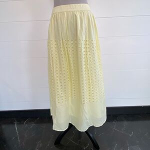 Jennifer & Grace Pale Yellow Eyelet Maxi Skirt with Elastic Waist Sz L